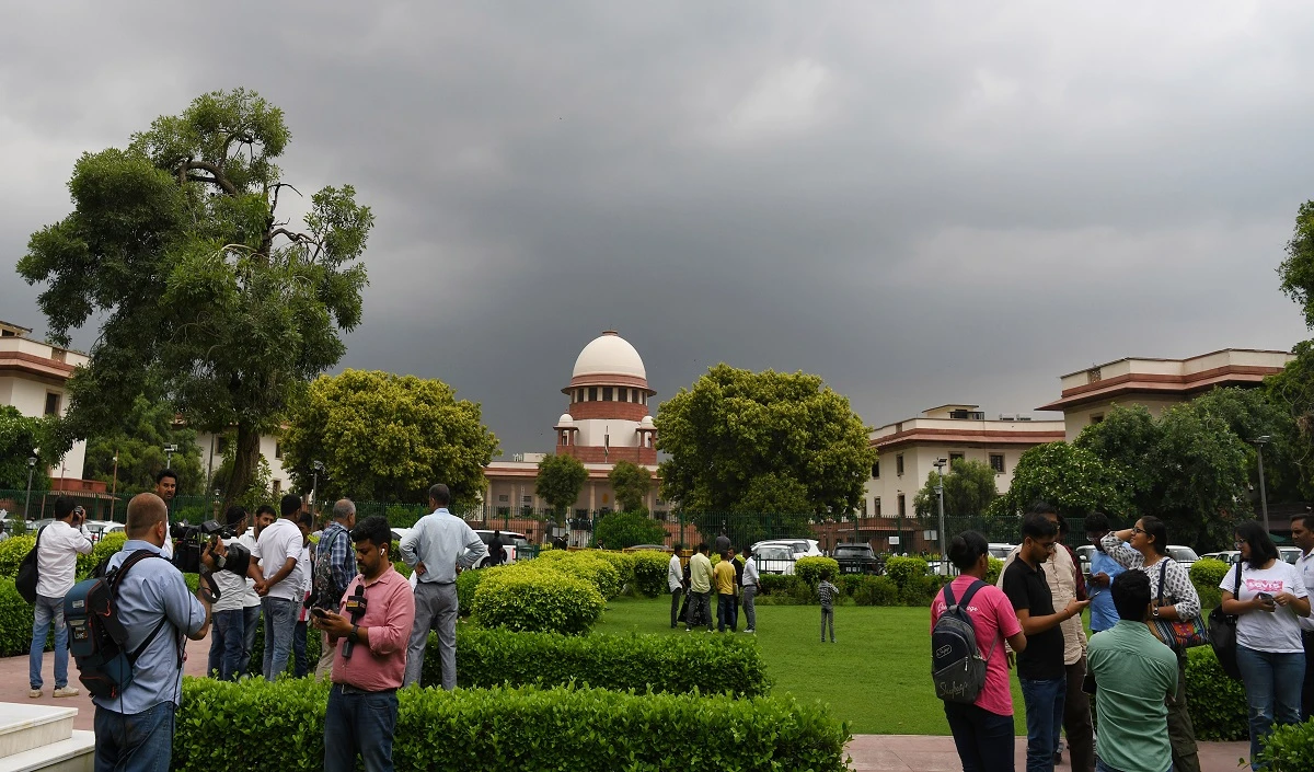 Supreme Court Takes Firm Stand on West Bengal SIR: No Obstruction Allowed, Deadline Extended to February 21