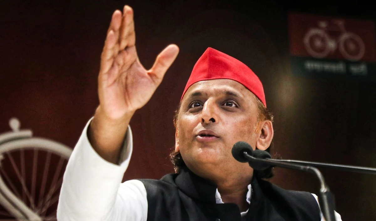Akhilesh Yadav: People of West Bengal Will Ensure Victory for Mamata Banerjee