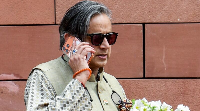 Shashi Tharoor